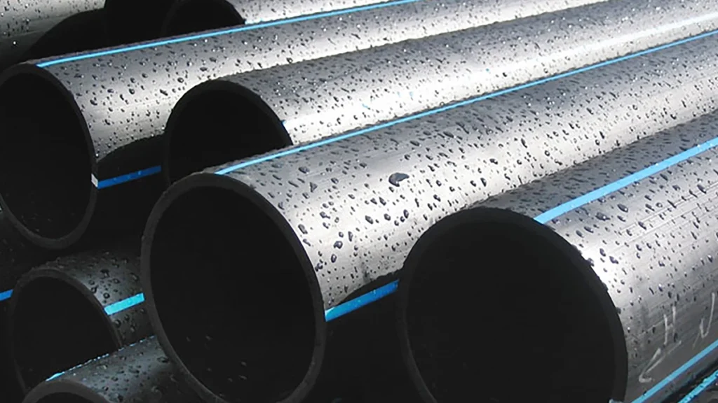 Smooth interior of large diameter HDPE pipe